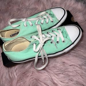 Women’s Converse